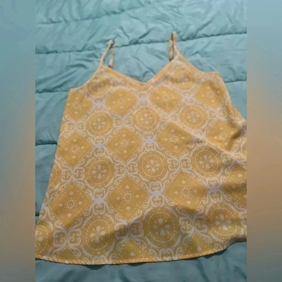 🌞 TecCrew Yellow Boho Print Cami Tank Top | Women’s M - Picture 2 of 3